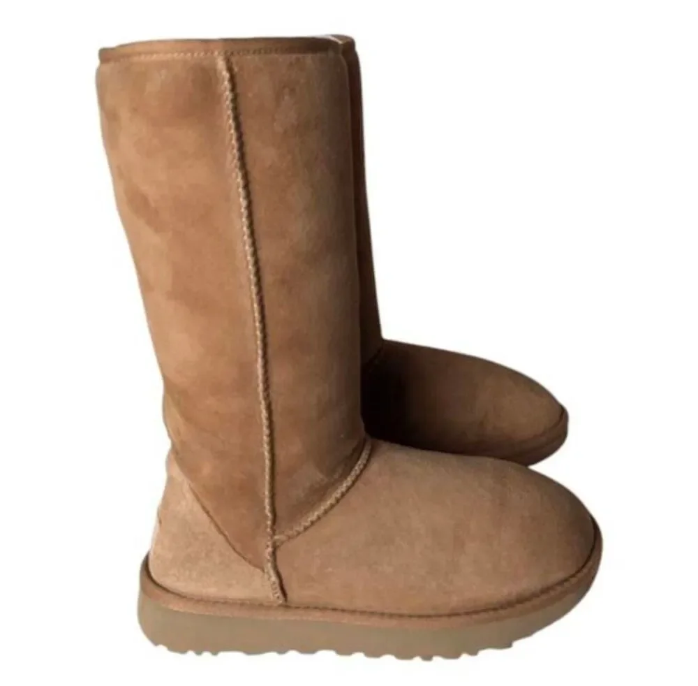 UGG Classic Tall Winter Boot Size 6